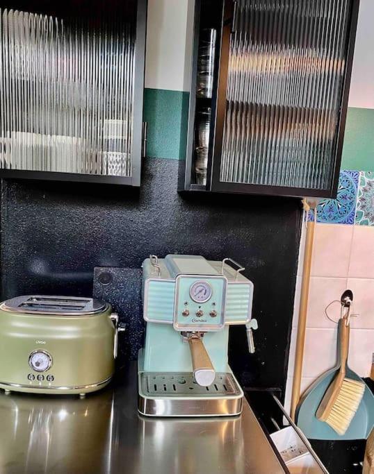 Appartement Duplex Arago Au Coeur De Sète, Comme Petite Maison Sète