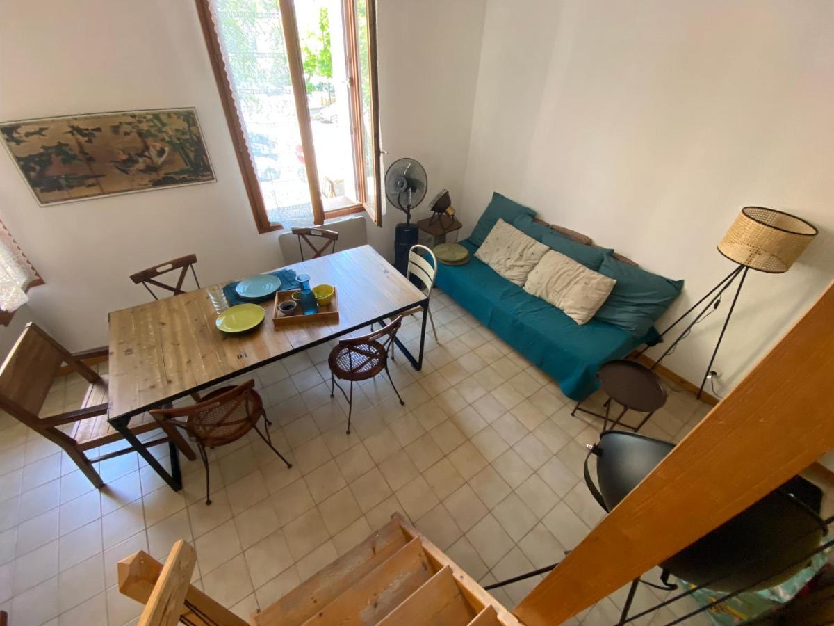 Duplex Arago Au Coeur De Sete, Comme Petite Maison Apartamento *