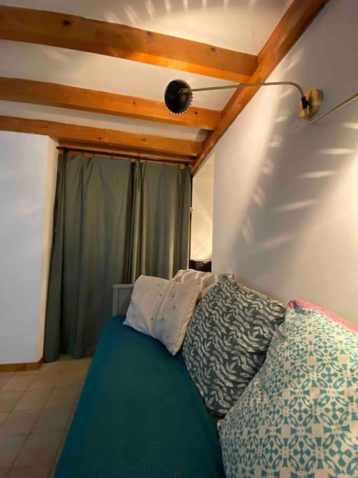 Duplex Arago Au Coeur De Sete, Comme Petite Maison Apartamento